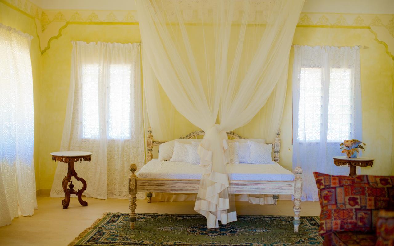 מאלינדי Villa Cesy Boutique Hotel מראה חיצוני תמונה