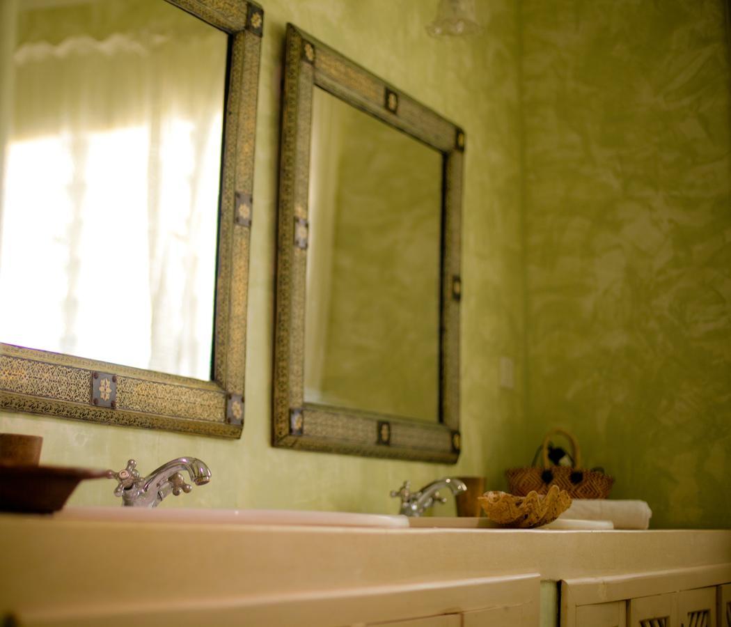 מאלינדי Villa Cesy Boutique Hotel מראה חיצוני תמונה