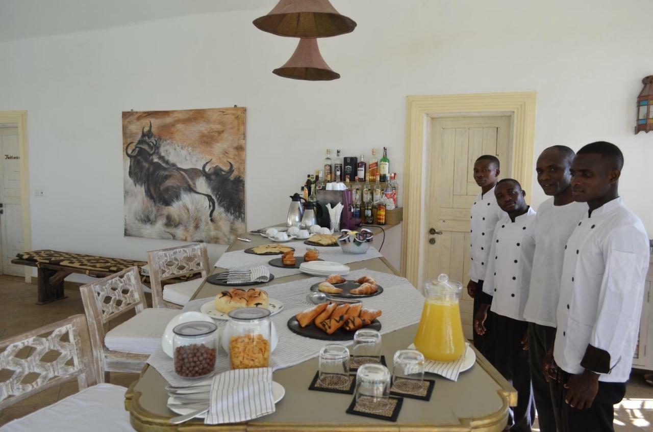 מאלינדי Villa Cesy Boutique Hotel מראה חיצוני תמונה